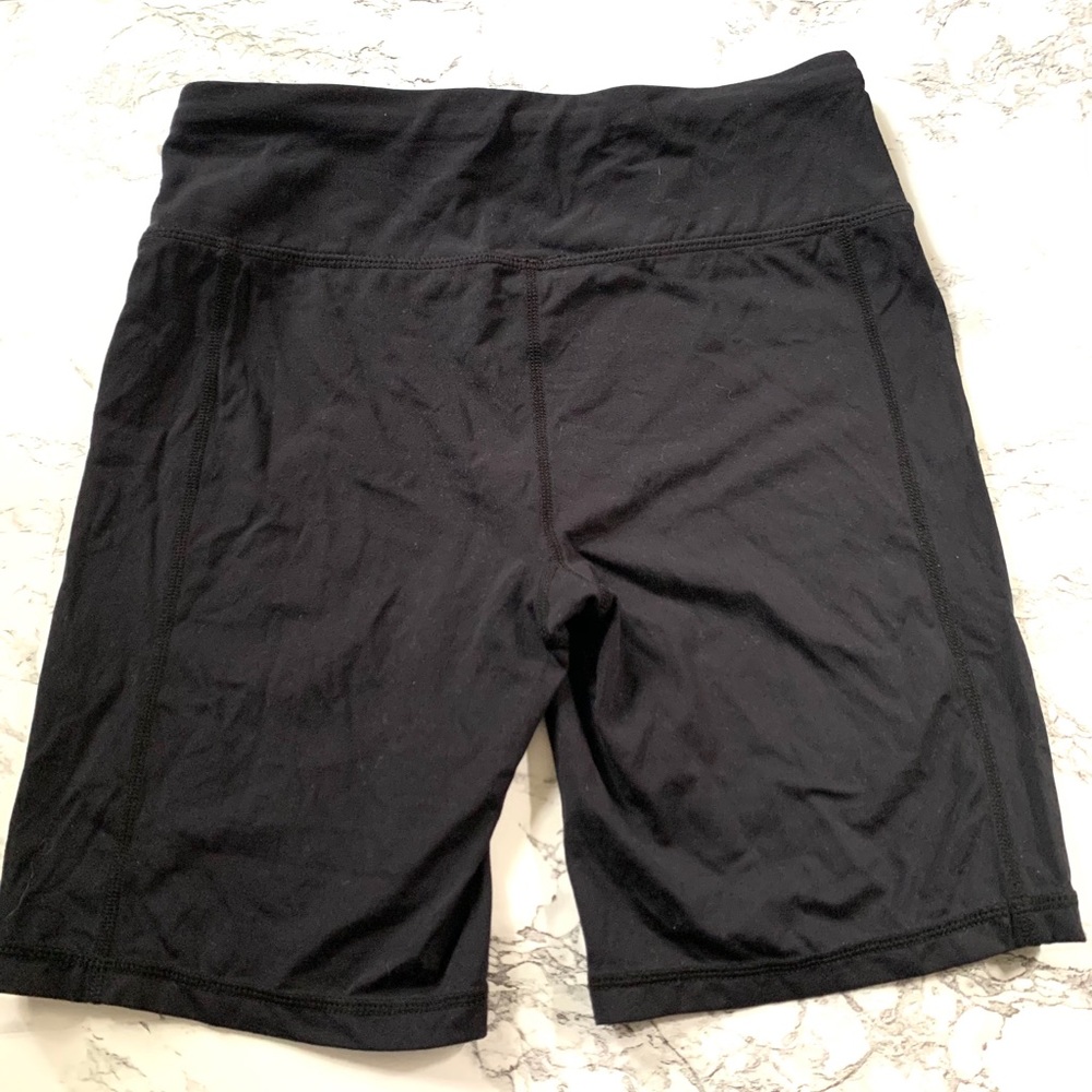 Sweaty Betty Shorts - Picture 10 of 10